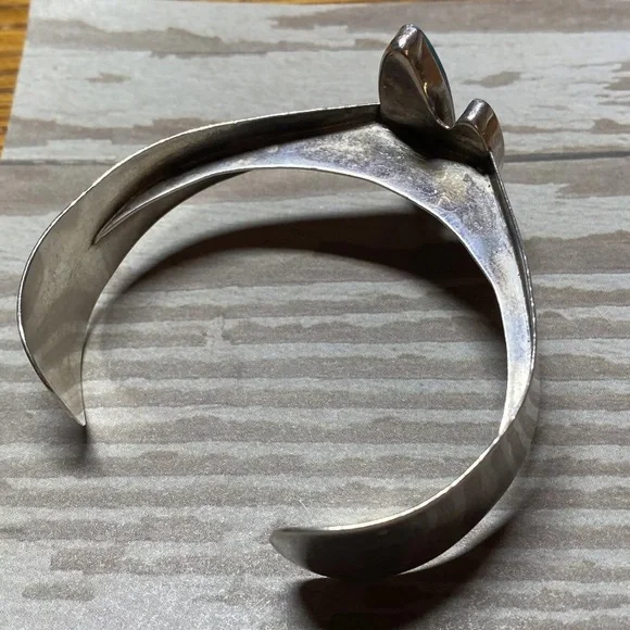 Vintage mod blue turquoise sterling silver cuff bracelet